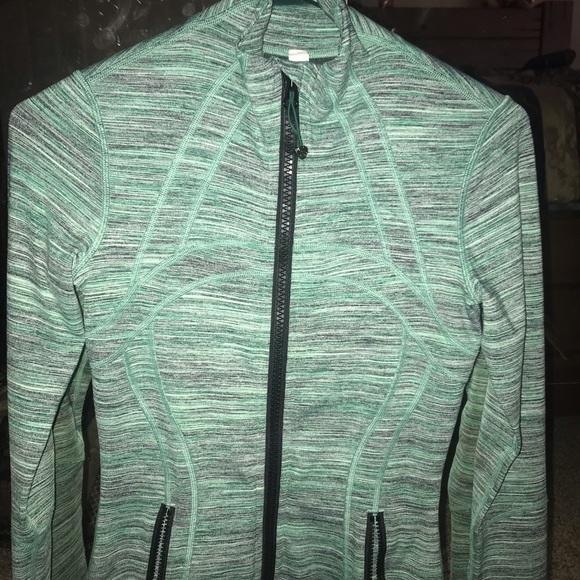 lululemon athletica Tops - Luluemon top